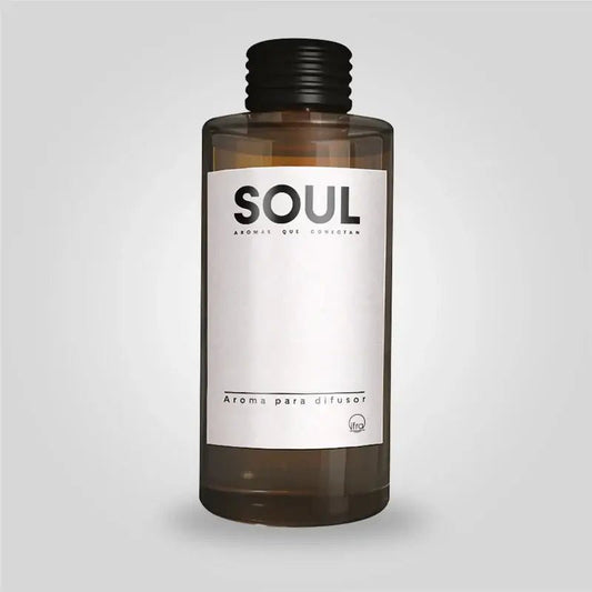 Botella de aroma para difusor 'Soul', diseño elegante en tonos oscuros con etiqueta blanca.